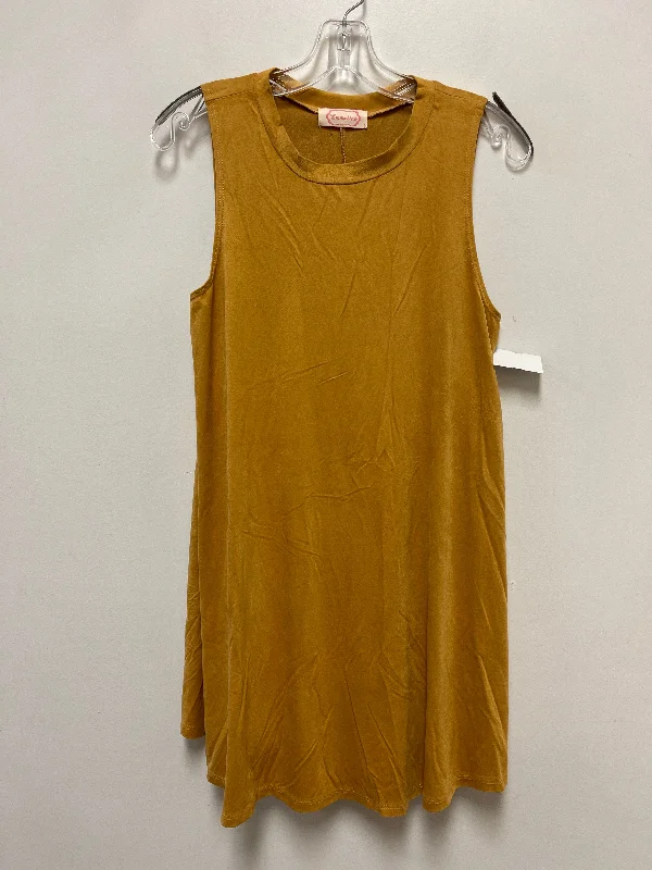 Dress Casual Short By Clothes Mentor In Yellow, Size: M