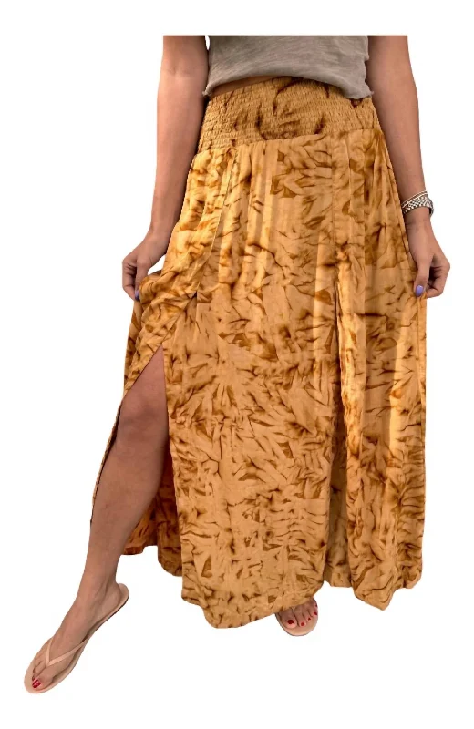 Alaia Skirt In Tie Dye Flame Beige