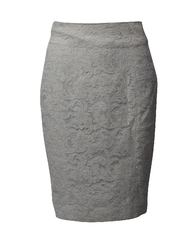 Burberry Lace Pencil Skirt in White Cotton