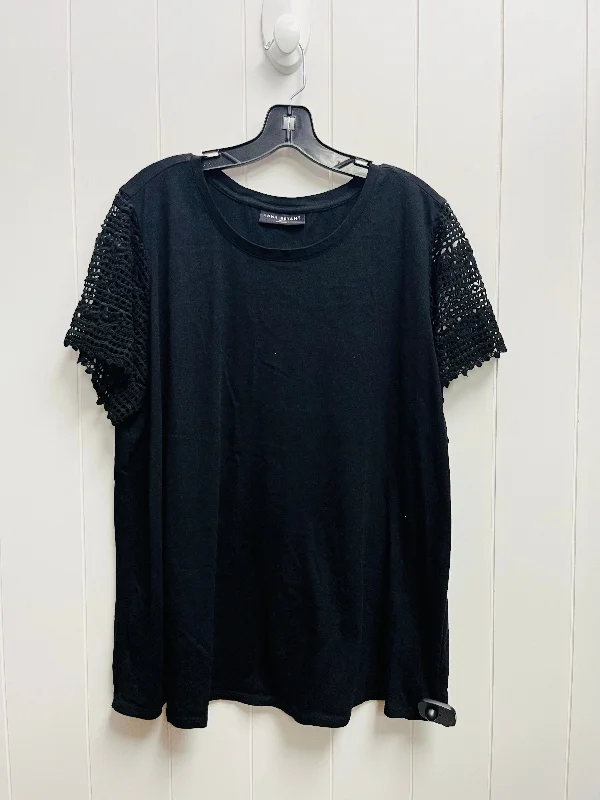 Top Short Sleeve By Lane Bryant In Black, Size: 18