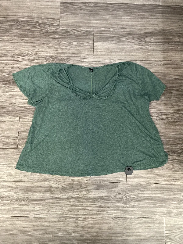 Top Short Sleeve By Shein In Green, Size: 3x