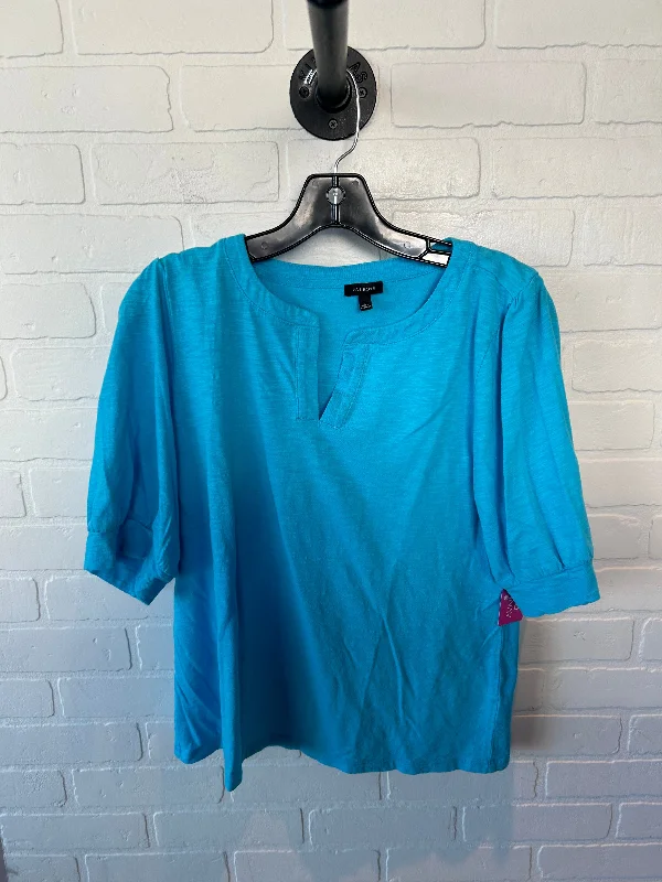 Top Short Sleeve By Talbots In Blue, Size: L