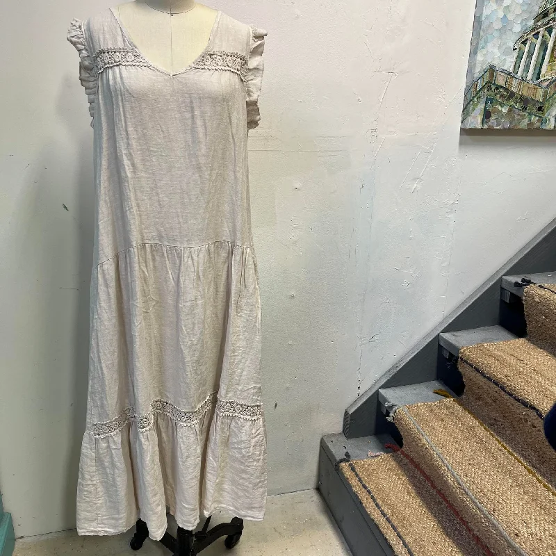 CC - Linen Eyelet Dress